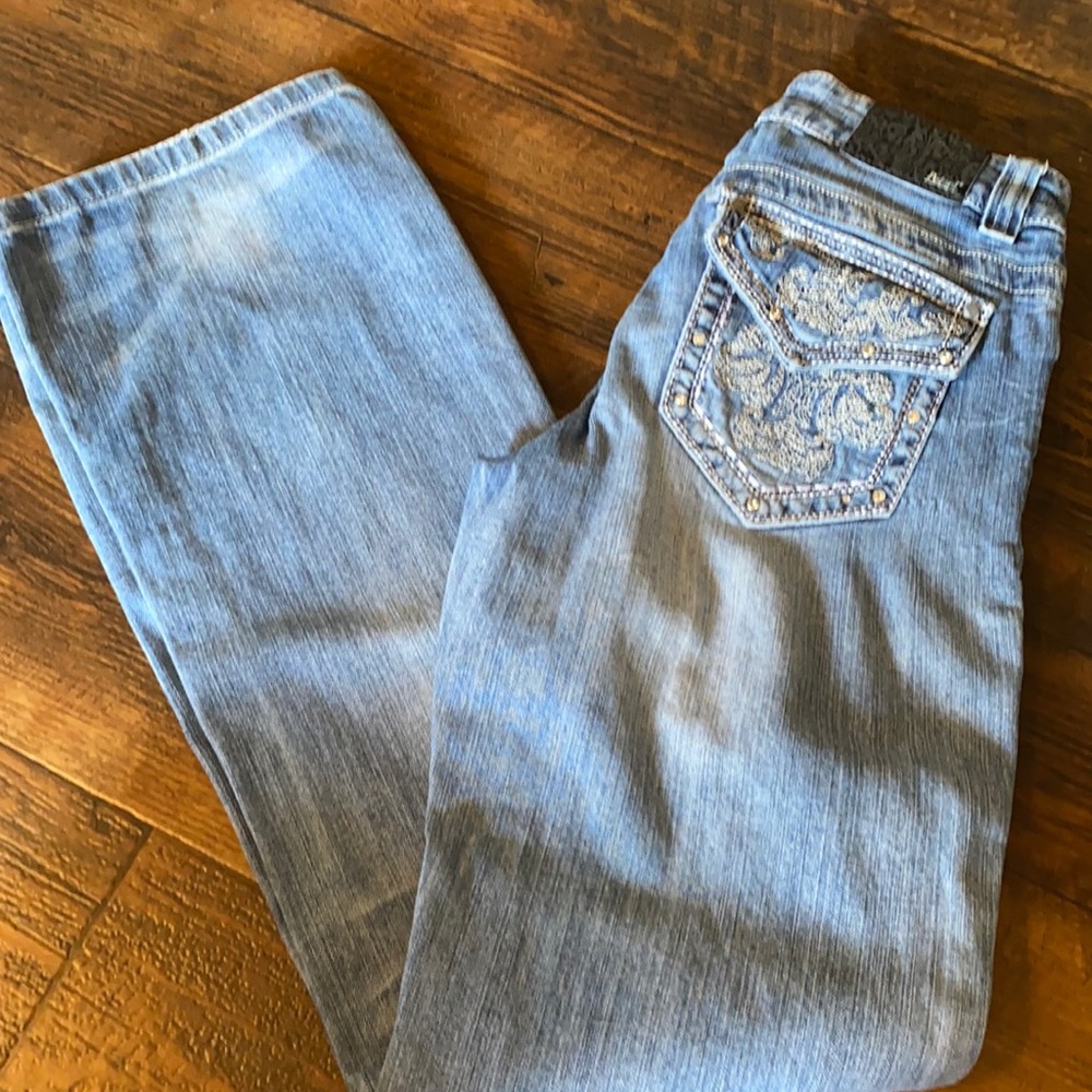 Embroidered Pocket Jeans